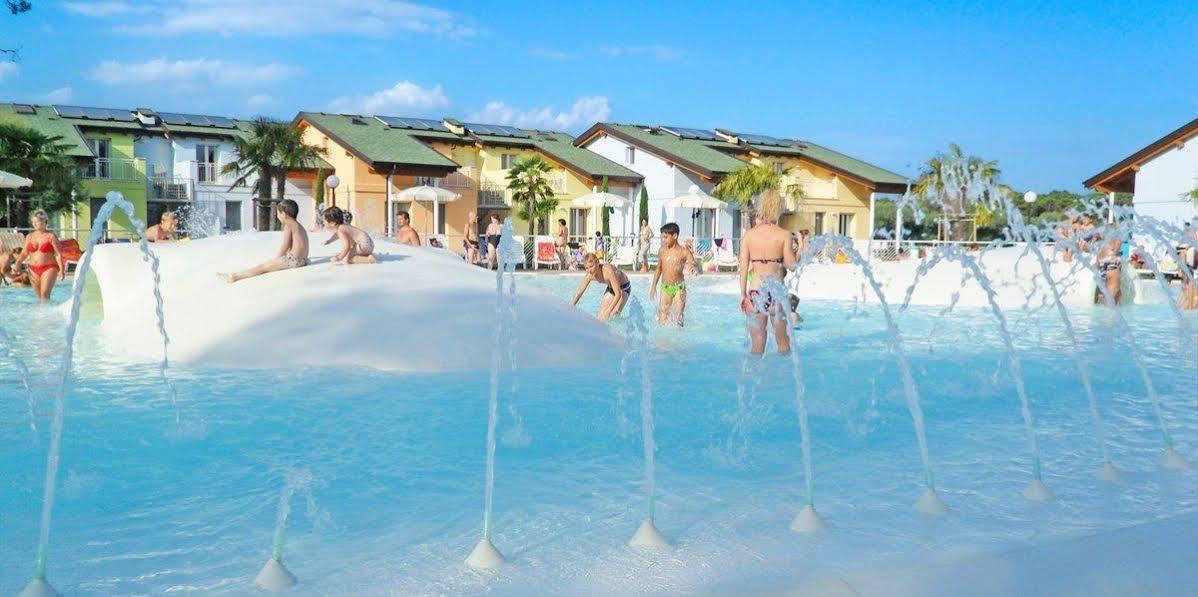 Club Village & Hotel Spiaggia Romea Лидо-ди-Волано Экстерьер фото
